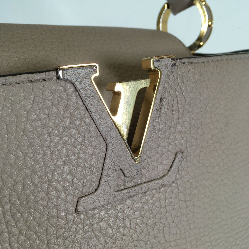 Louis Vuitton Capucines PM