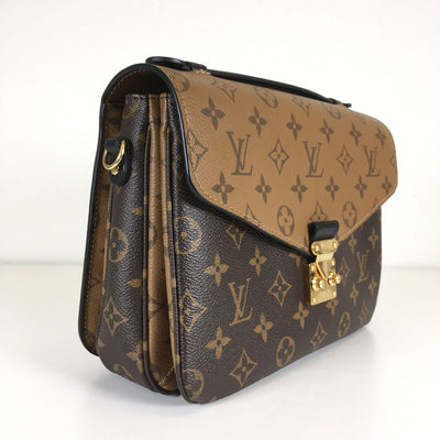 Louis Vuitton Pochette Metis