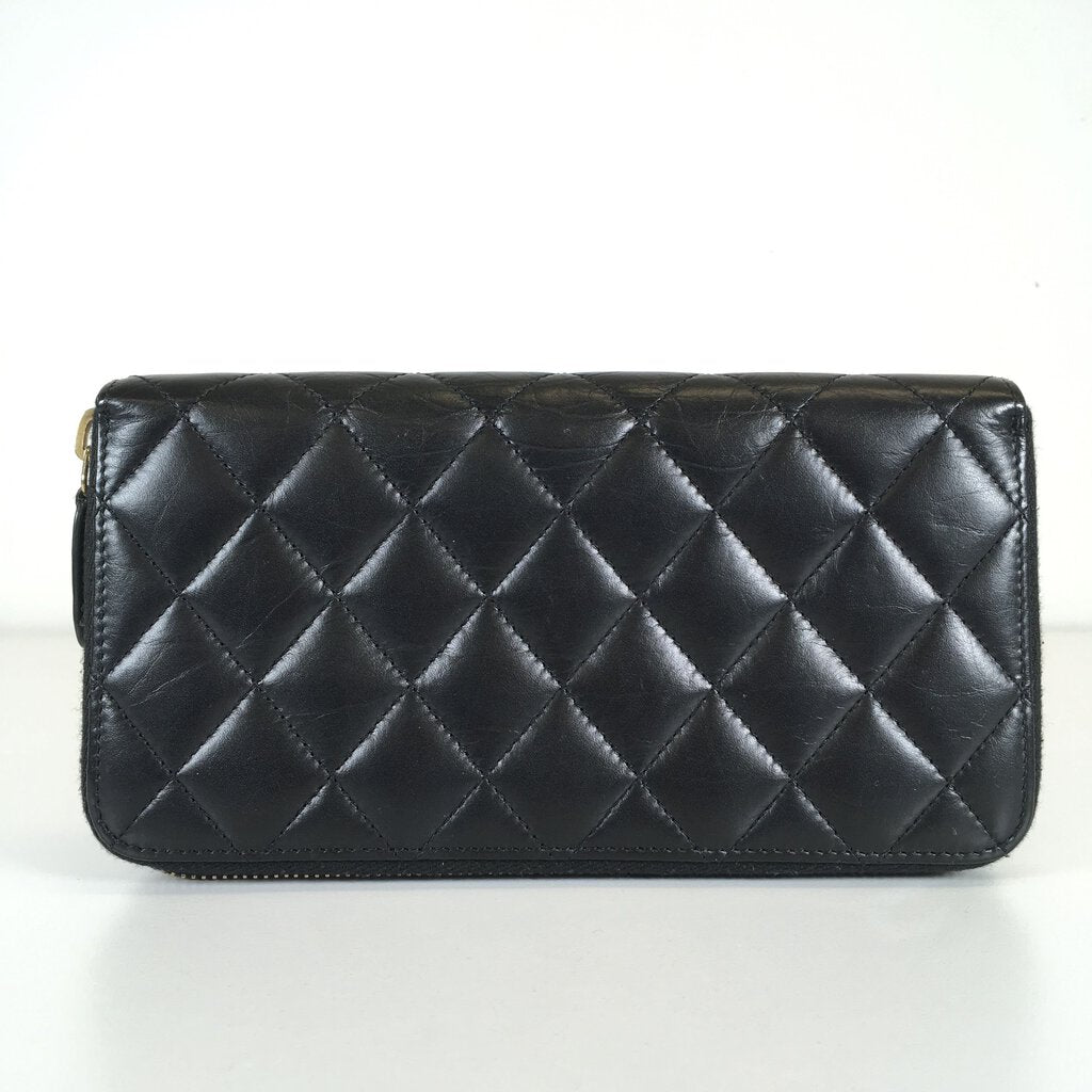 Chanel Reissue Zippy Wallet