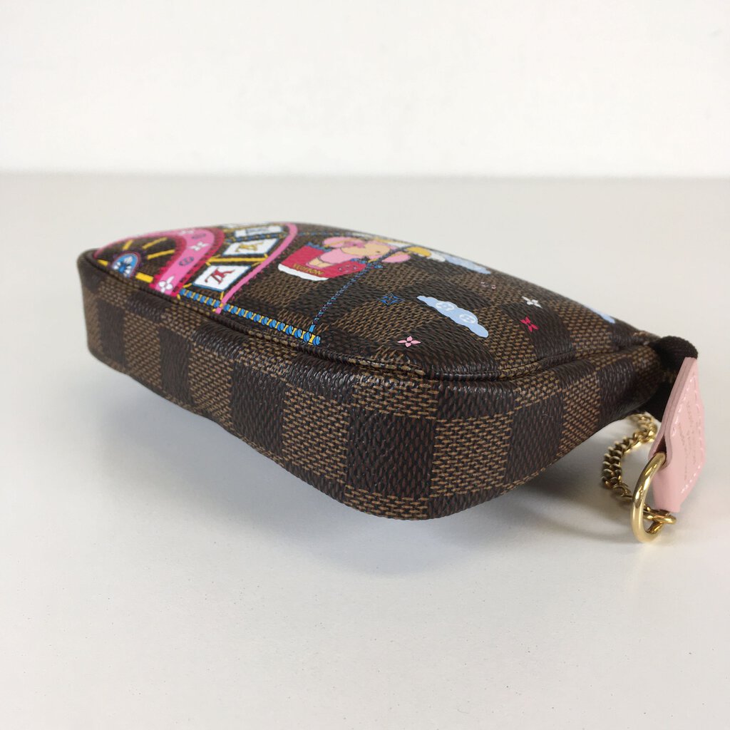 Louis Vuitton Mini Pochette Accessories