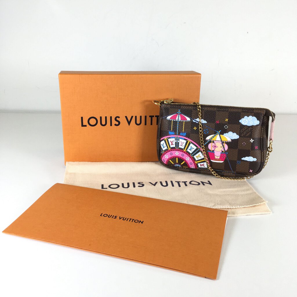 Louis Vuitton Mini Pochette Accessories