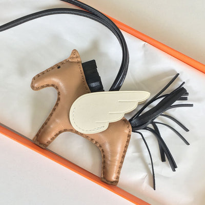 Hermes Rodeo Pegase