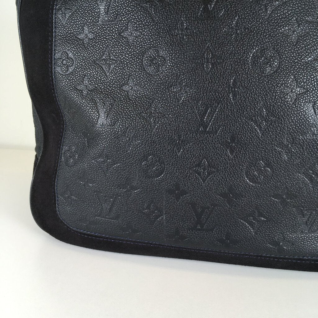 Louis Vuitton Audacieuse Tote