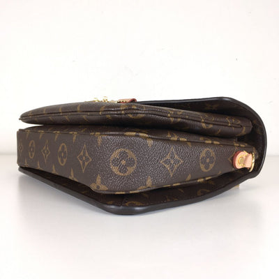 Louis Vuitton Pochette Metis