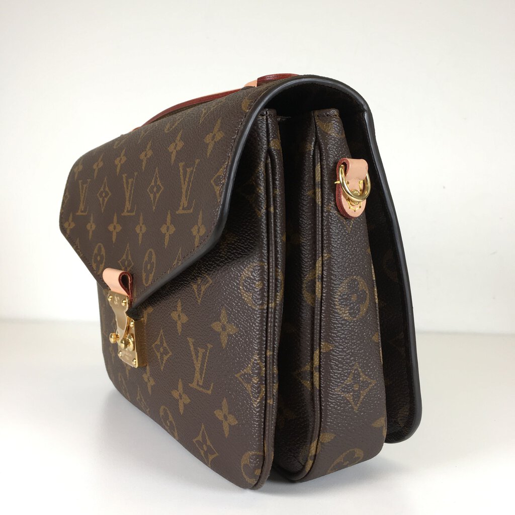 Louis Vuitton Pochette Metis