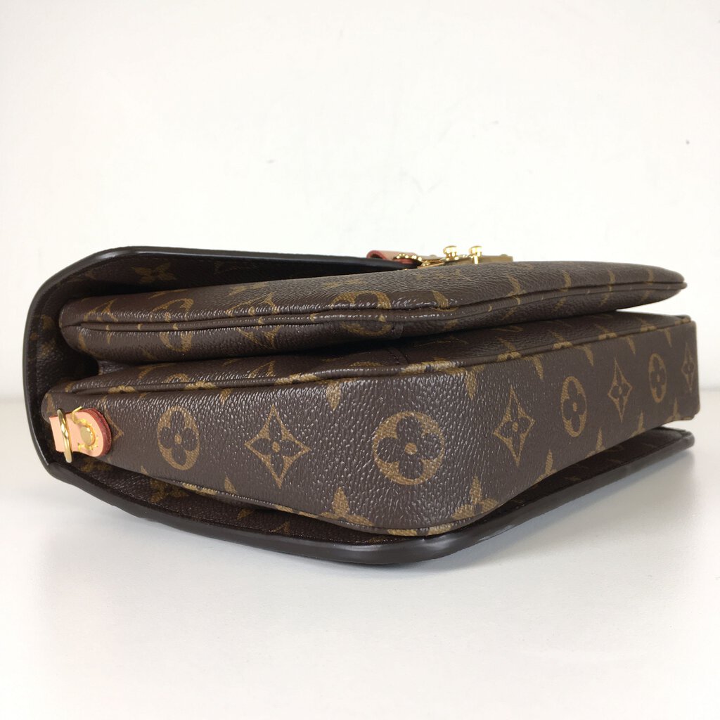 Louis Vuitton Pochette Metis