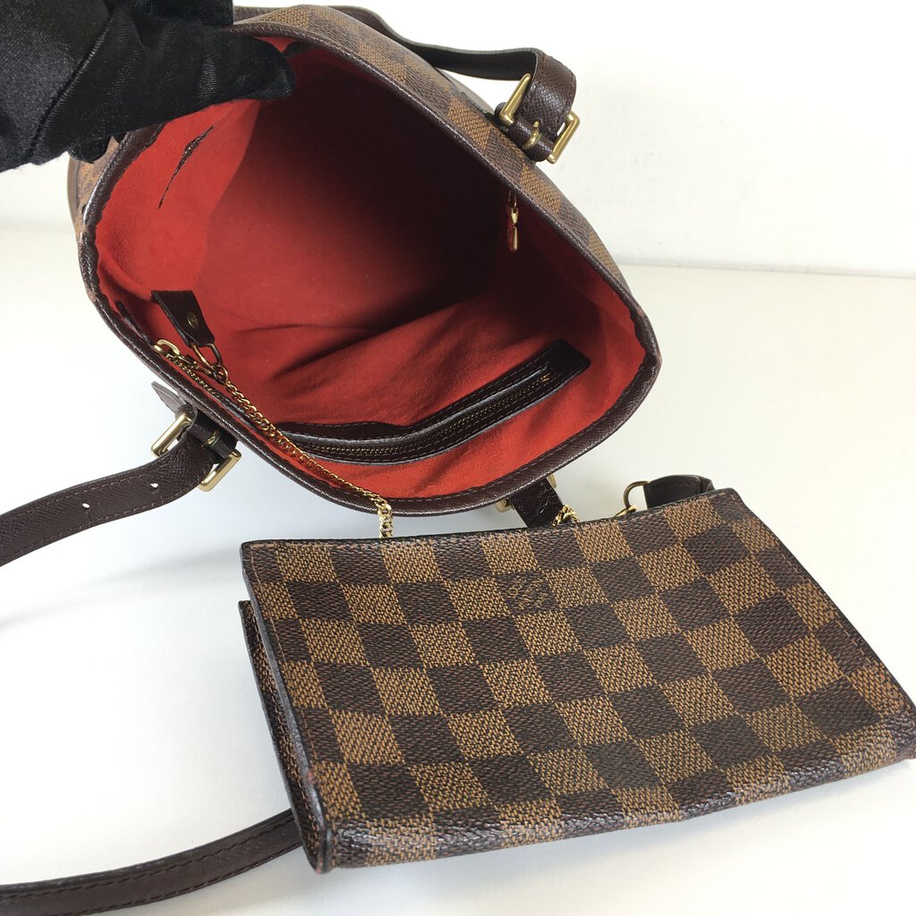 Louis Vuitton Marais Bucket Bag