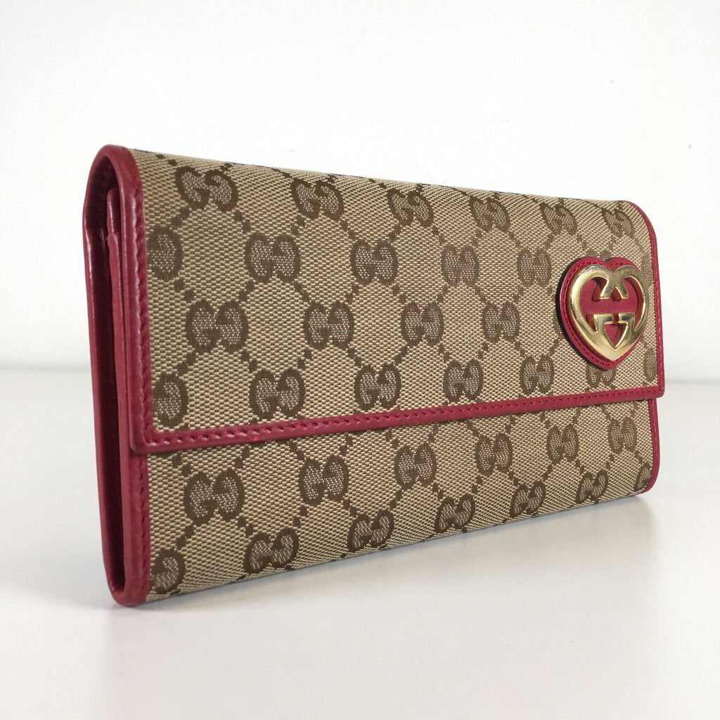 Gucci Supreme Heart Wallet