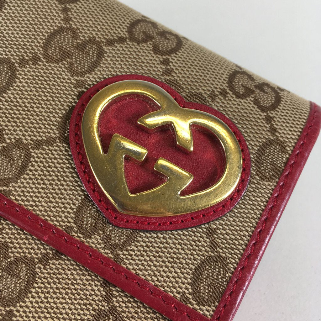 Gucci Supreme Heart Wallet