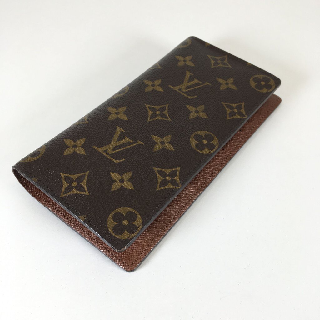 Louis Vuitton Brazza Wallet