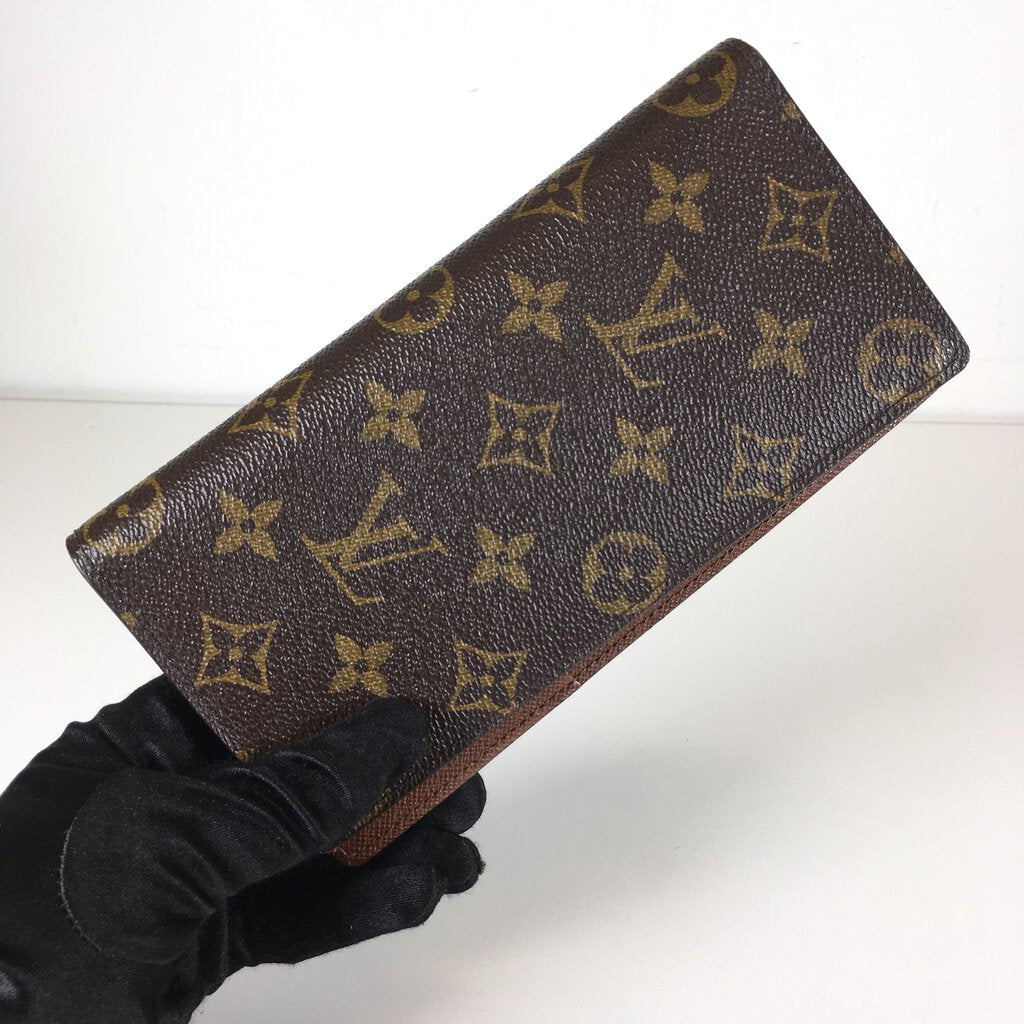 Louis Vuitton Brazza Wallet