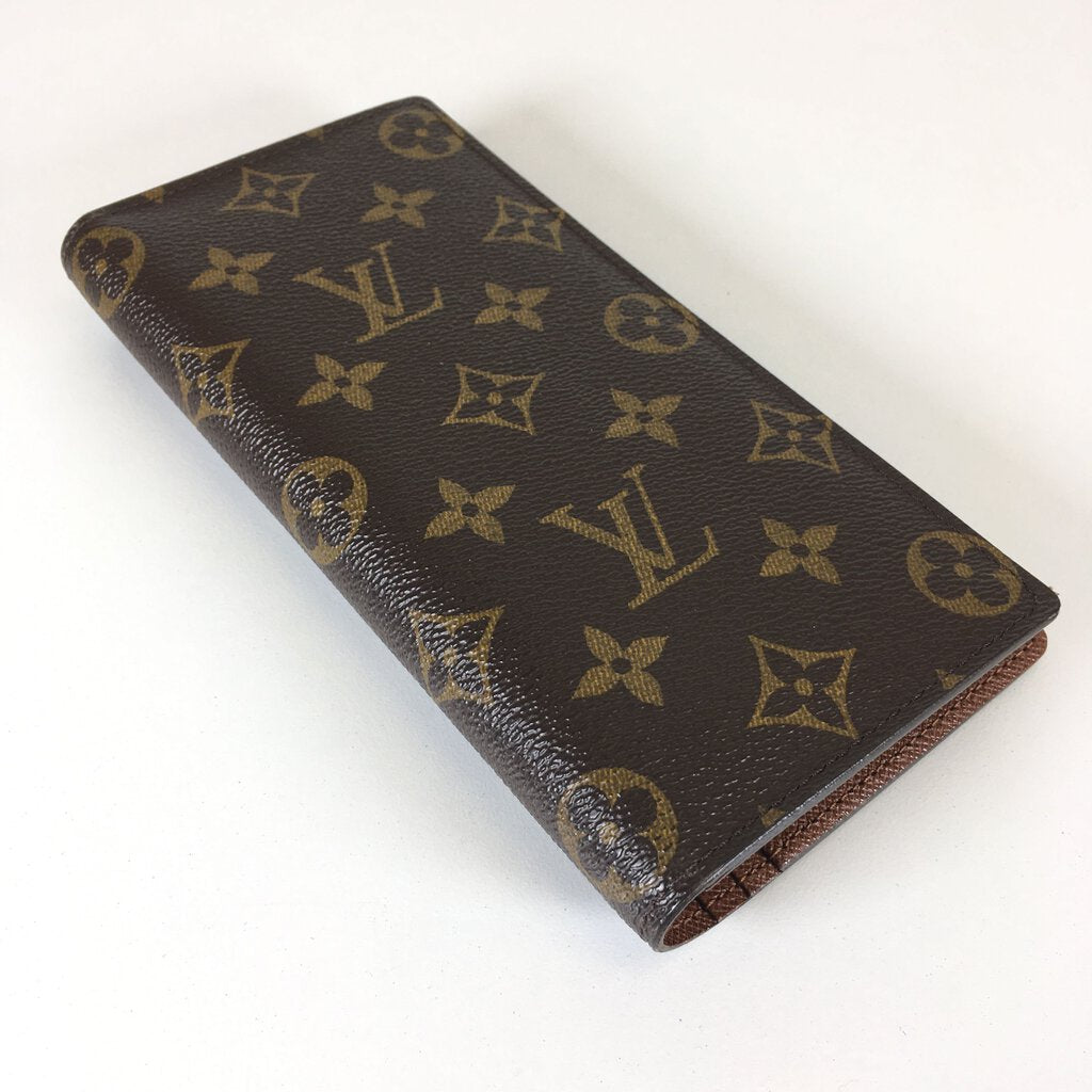 Louis Vuitton Brazza Wallet