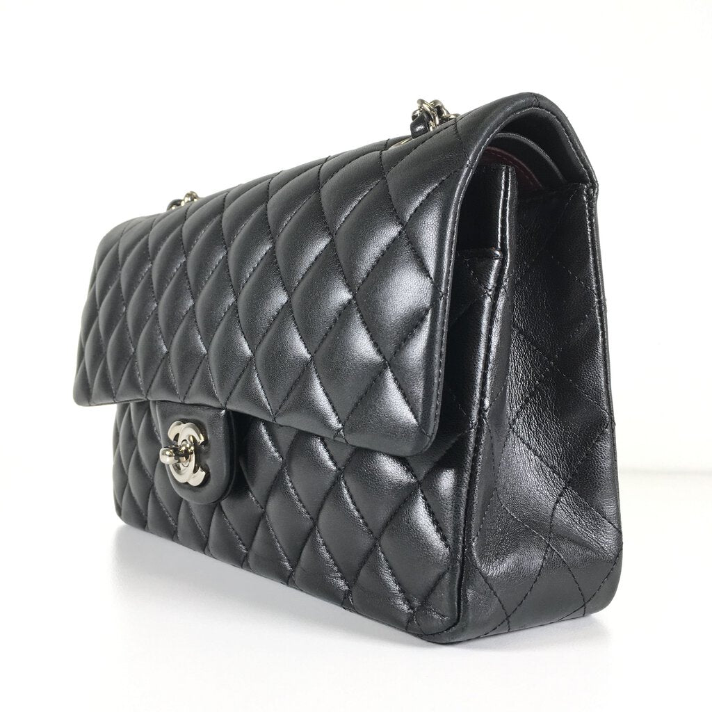 Chanel Classic ML Flap