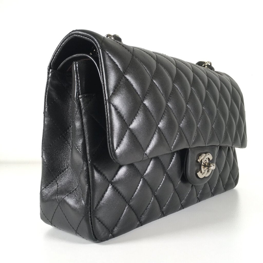 Chanel Classic ML Flap