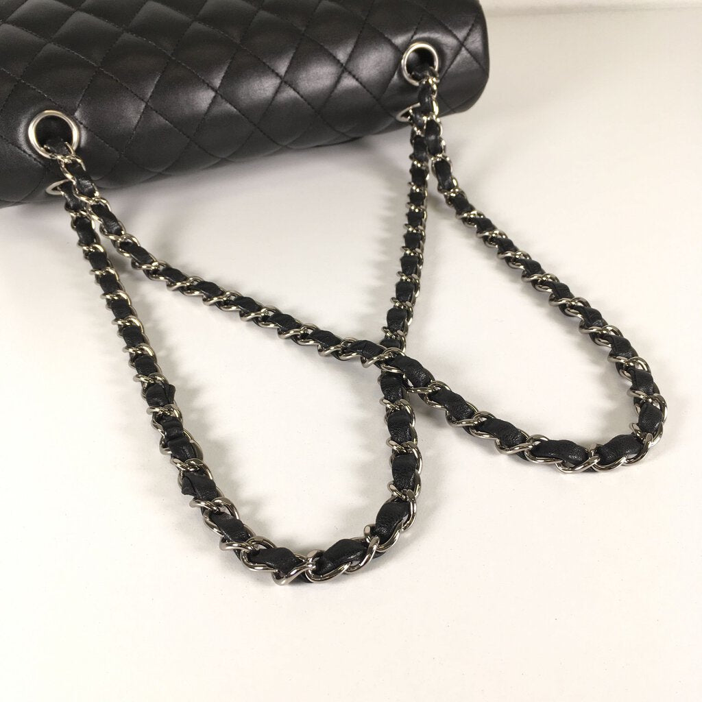 Chanel Classic ML Flap