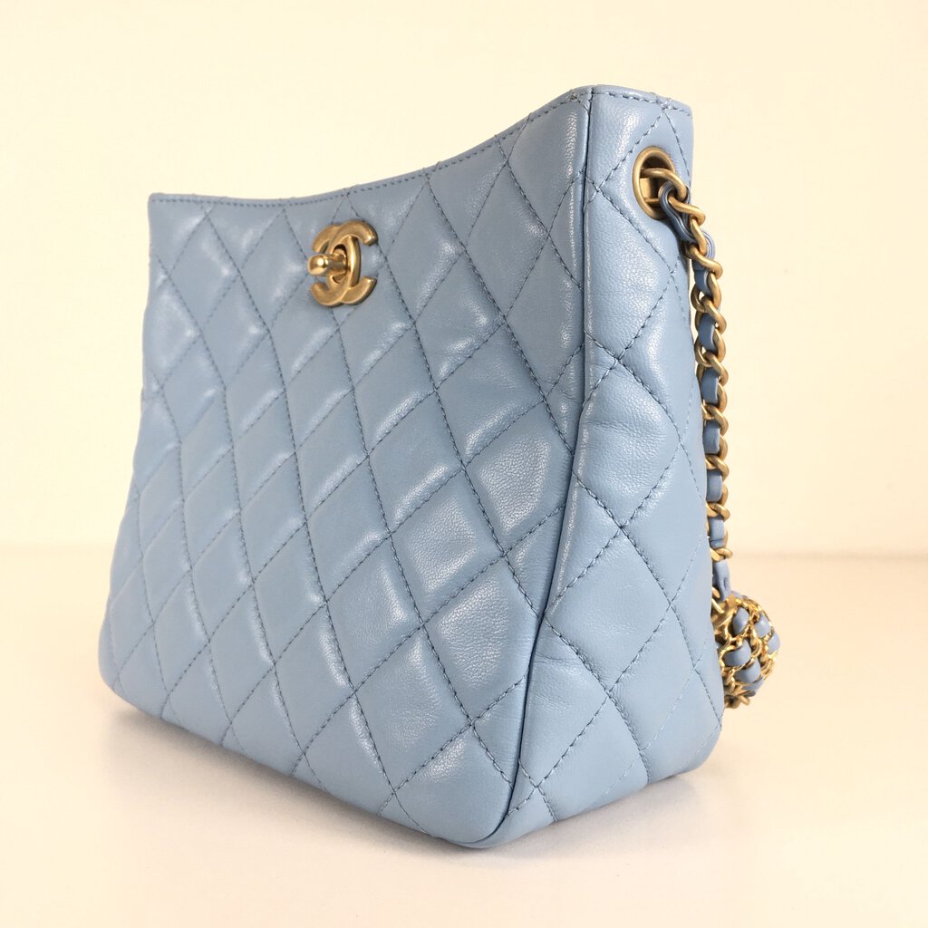 Chanel Hobo Pearl Crush