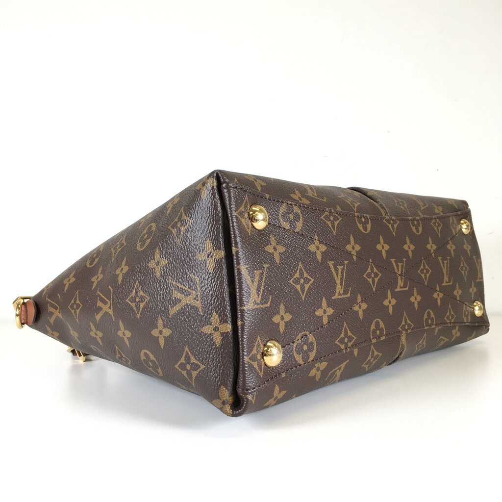 Louis Vuitton V Tote