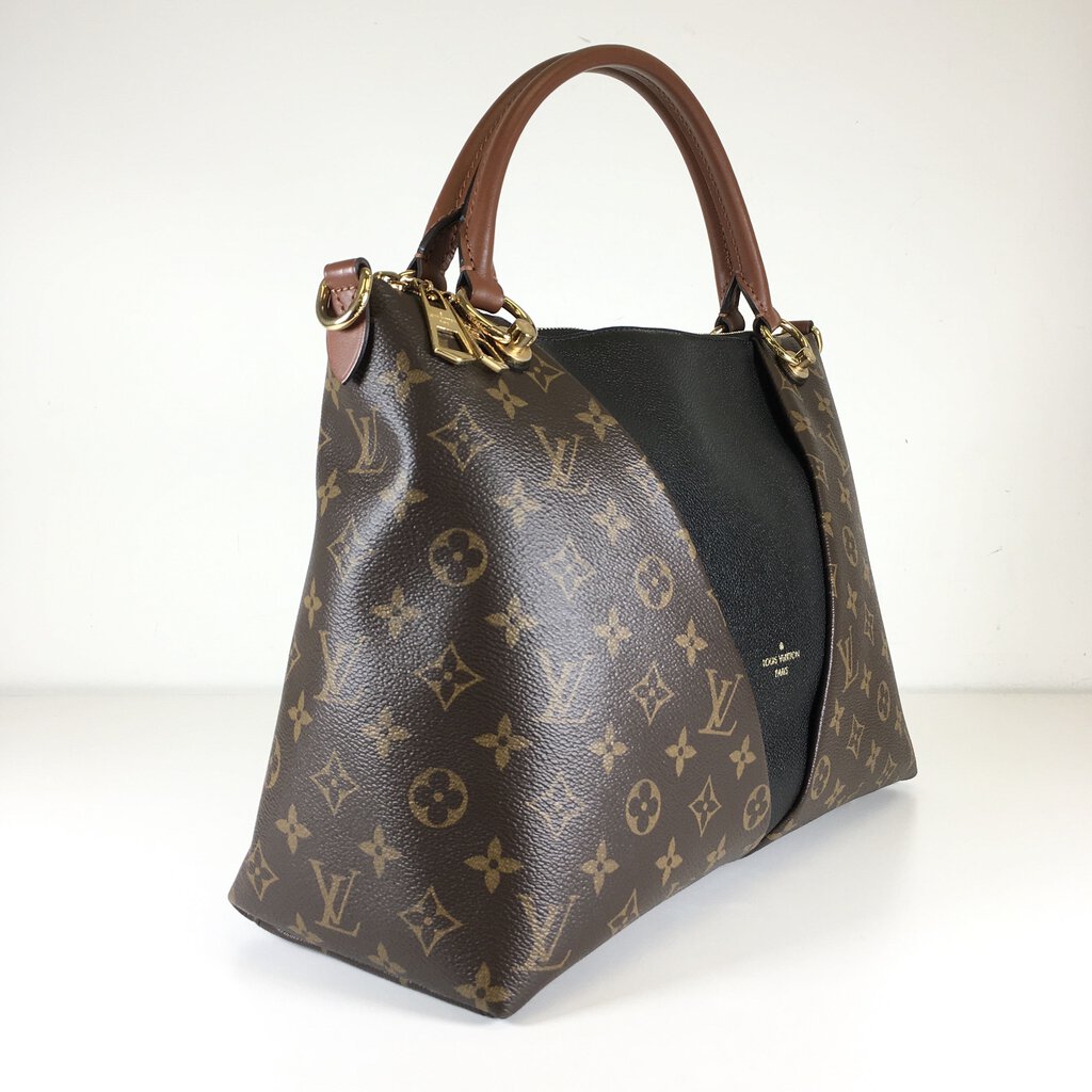 Louis Vuitton V Tote