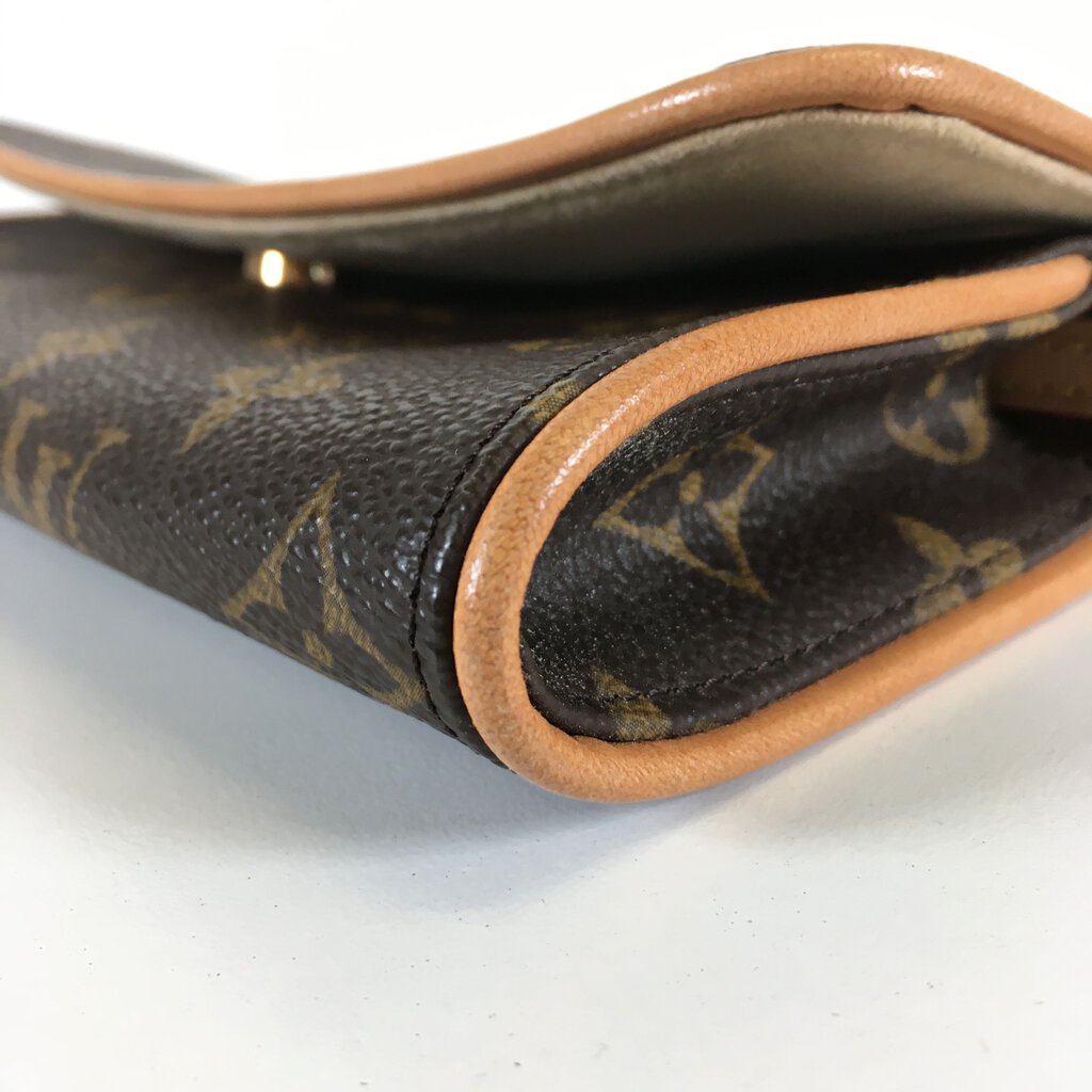 Louis Vuitton Twin Pochette