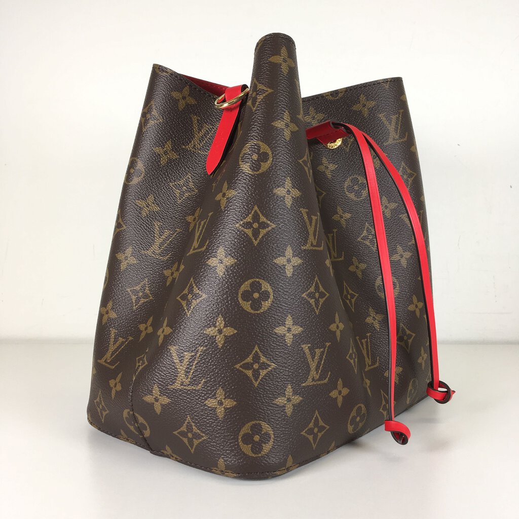 Louis Vuitton NeoNoe MM