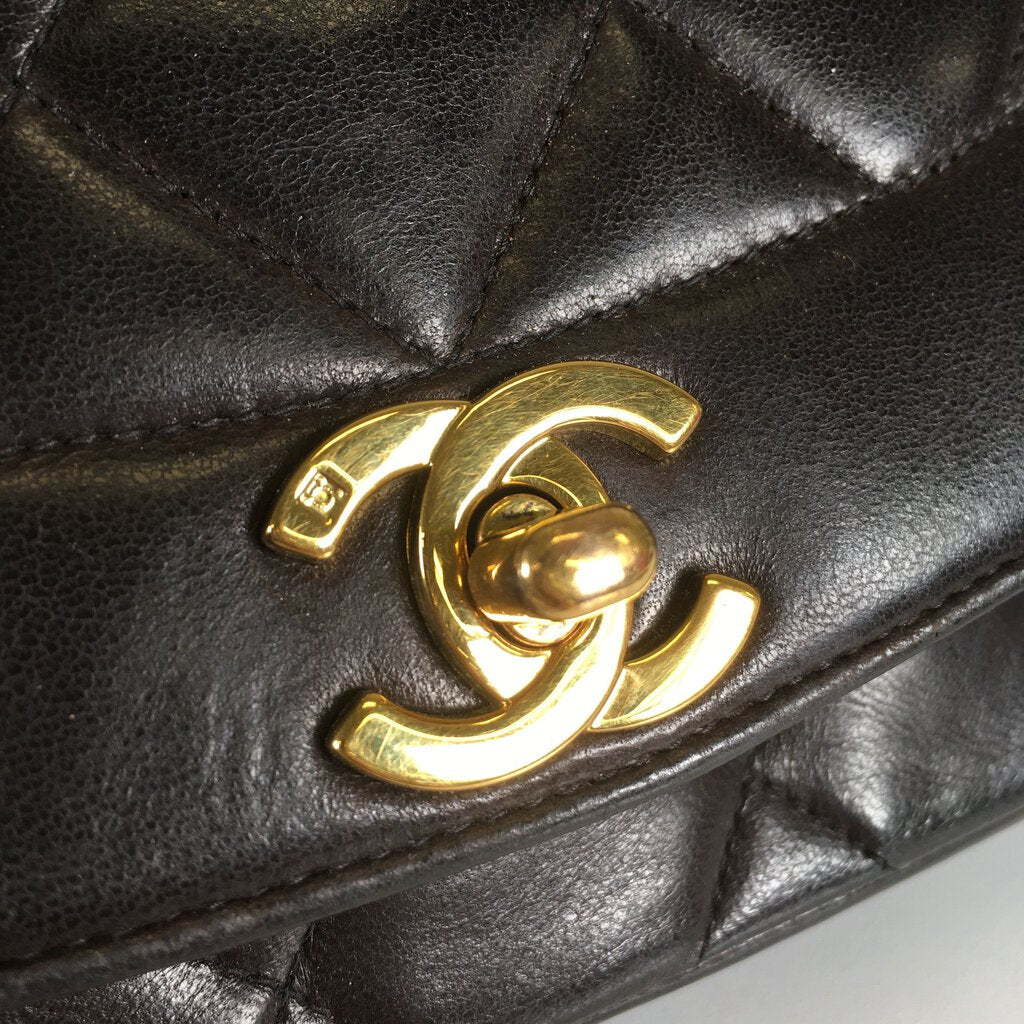 Chanel Vintage Diana