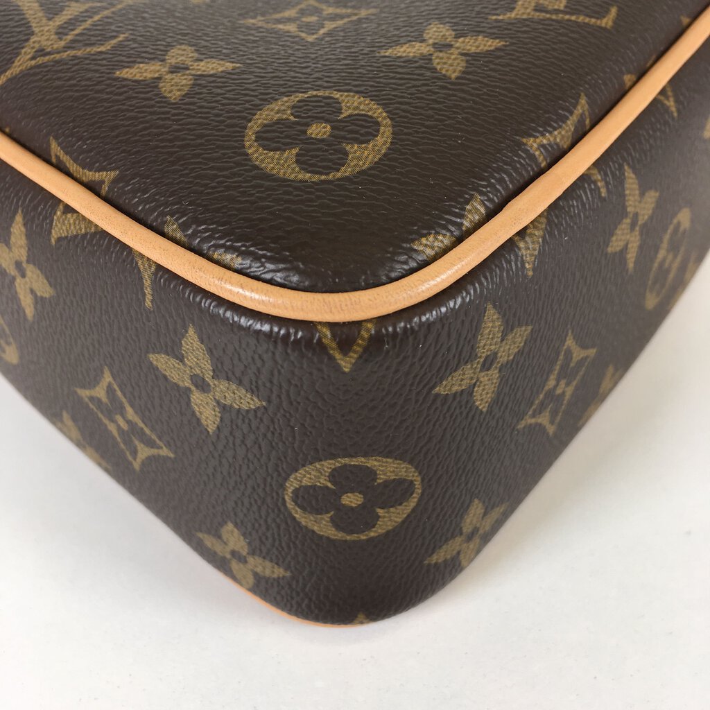 Louis Vuitton Game On Coeur Heart Bag