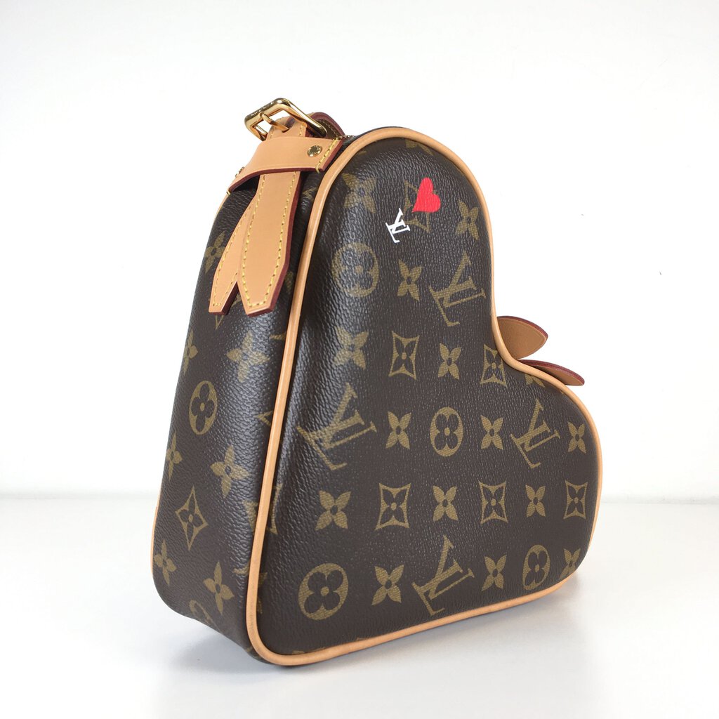 Louis Vuitton Game On Coeur Heart Bag