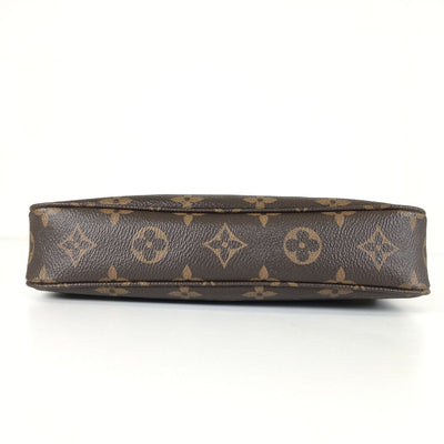 Louis Vuitton Pochette Accessories