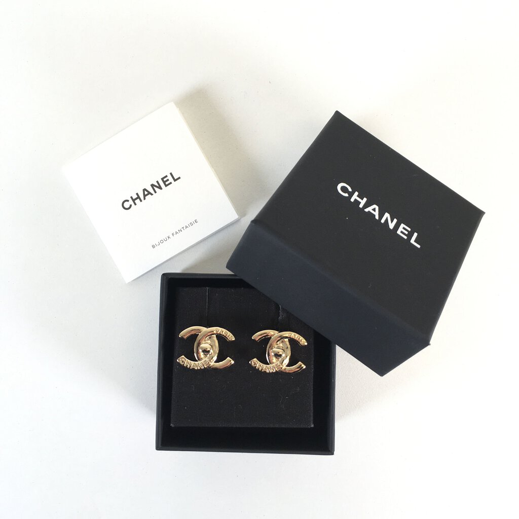 Chanel CC Earrings