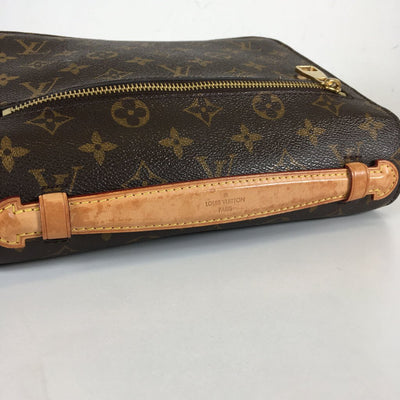 Louis Vuitton Pochette Metis