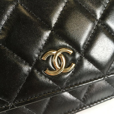 Chanel Wallet on Chain