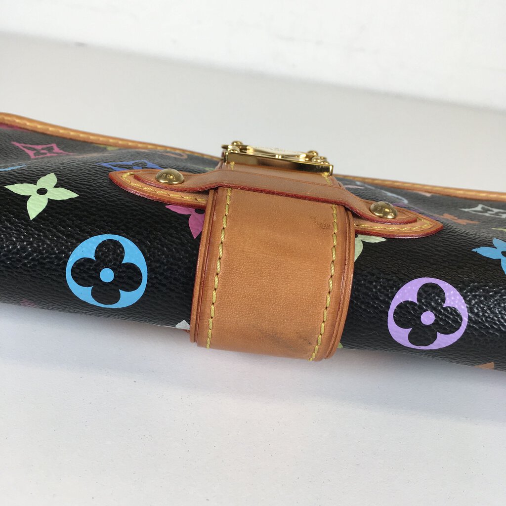 Louis Vuitton Shirley Clutch