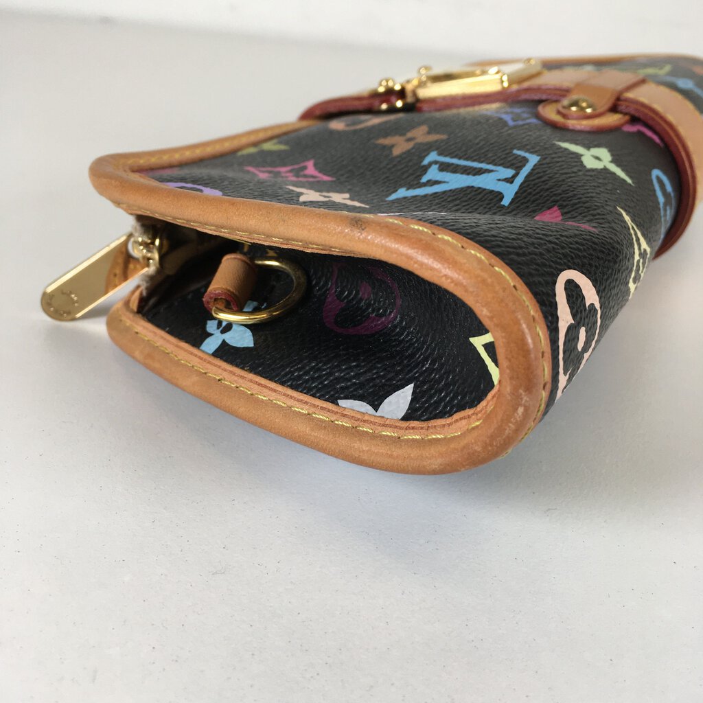 Louis Vuitton Shirley Clutch