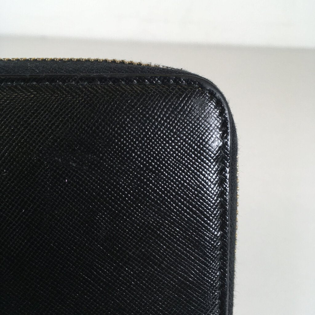 Prada Saffiano Organizer Wallet