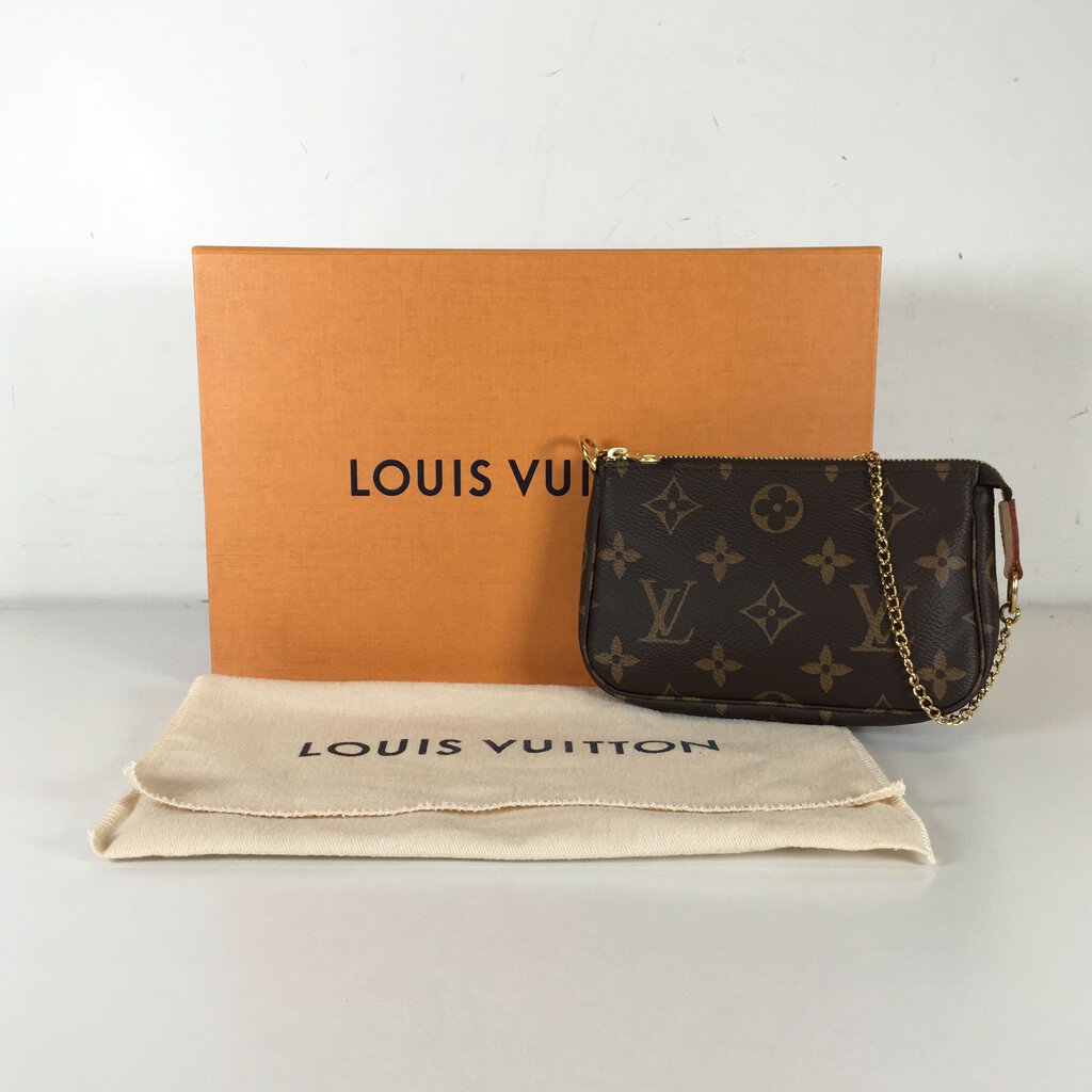 Louis Vuitton Mini Pochette Accessories