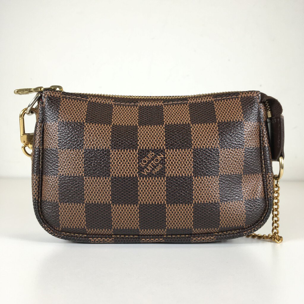 Louis Vuitton Mini Pochette Accessories