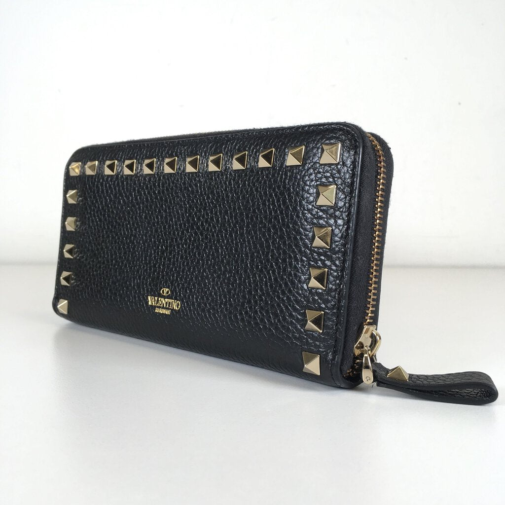 Valentino Rockstud Zippered Wallet