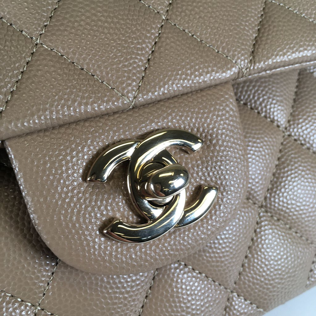 Chanel Classic Small Flap