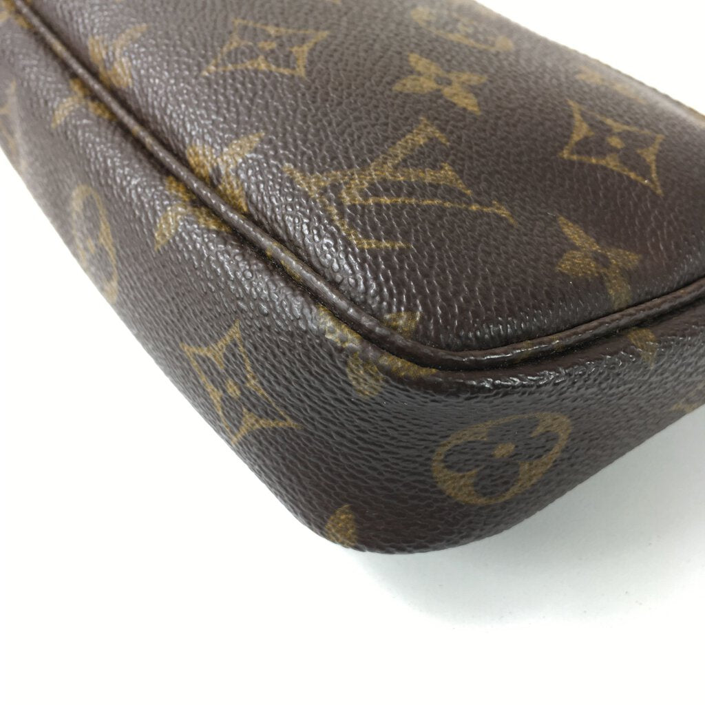 Louis Vuitton Pochette Accessories