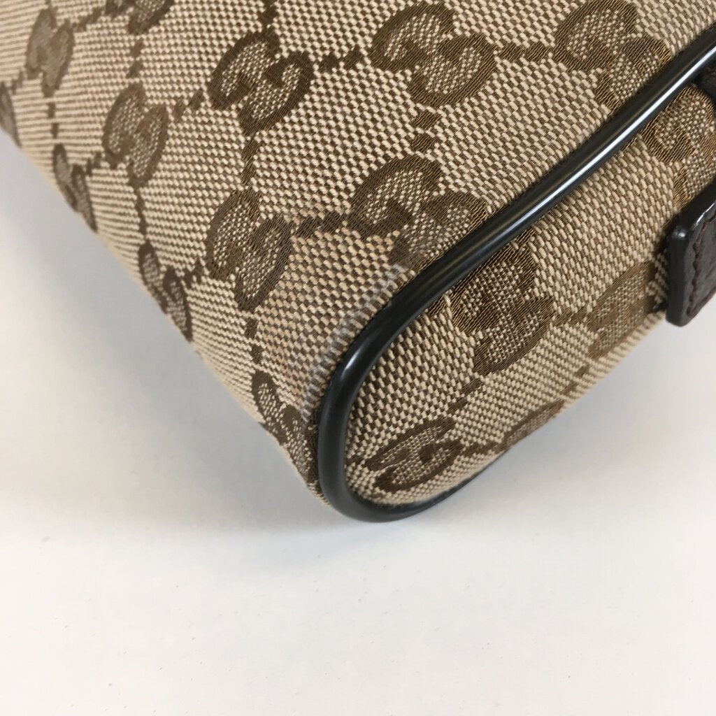 Gucci Supreme Beltbag