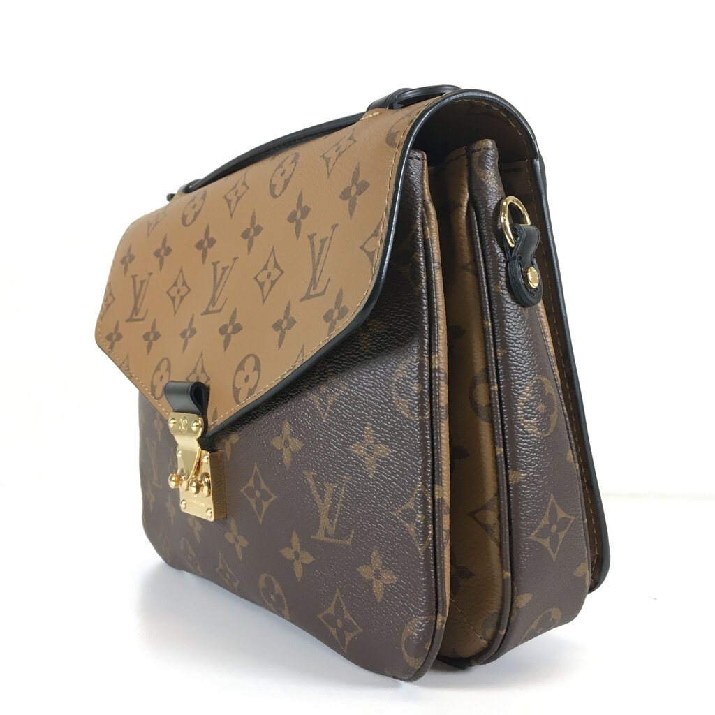 Louis Vuitton Pochette Métis