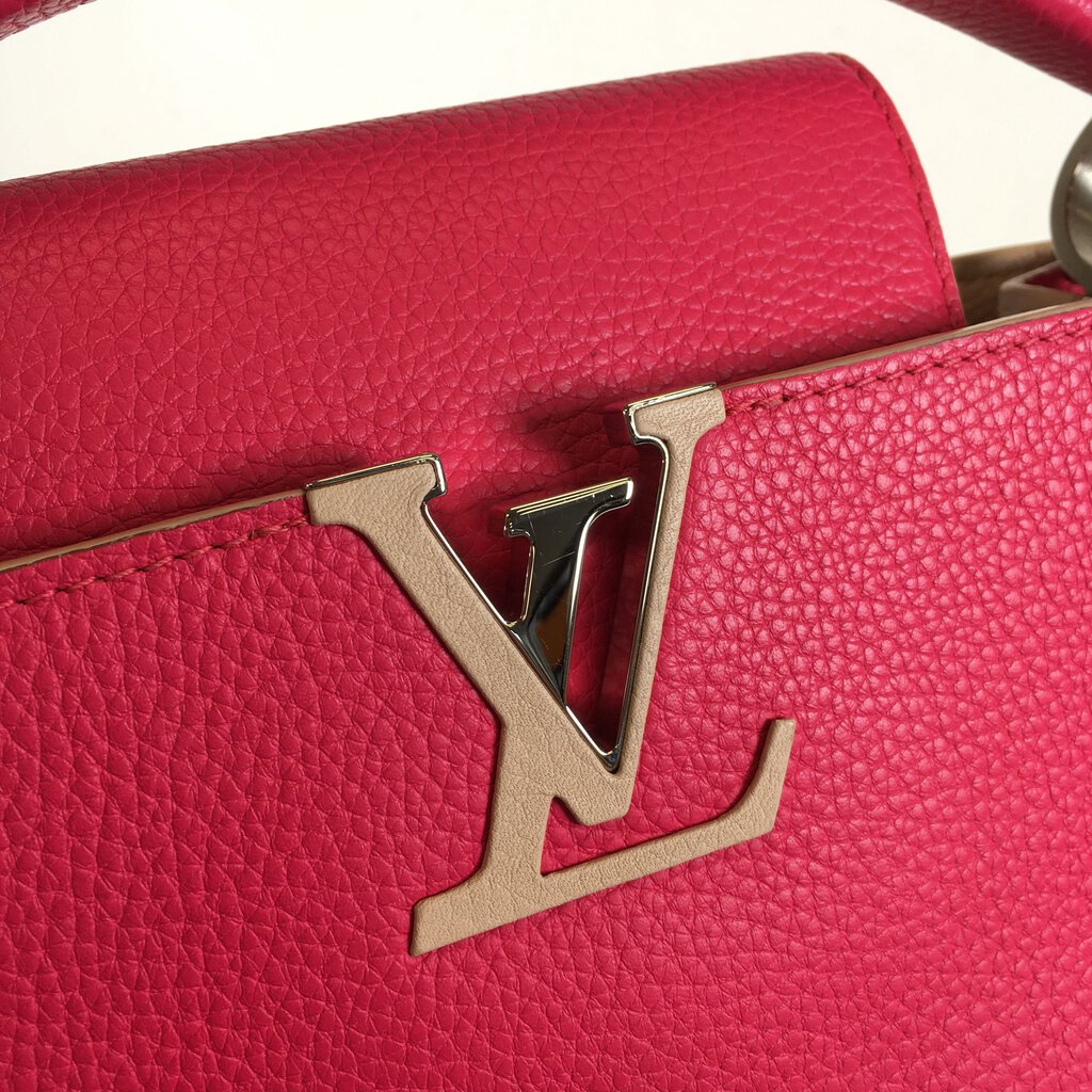 Louis Vuitton Capucine PM