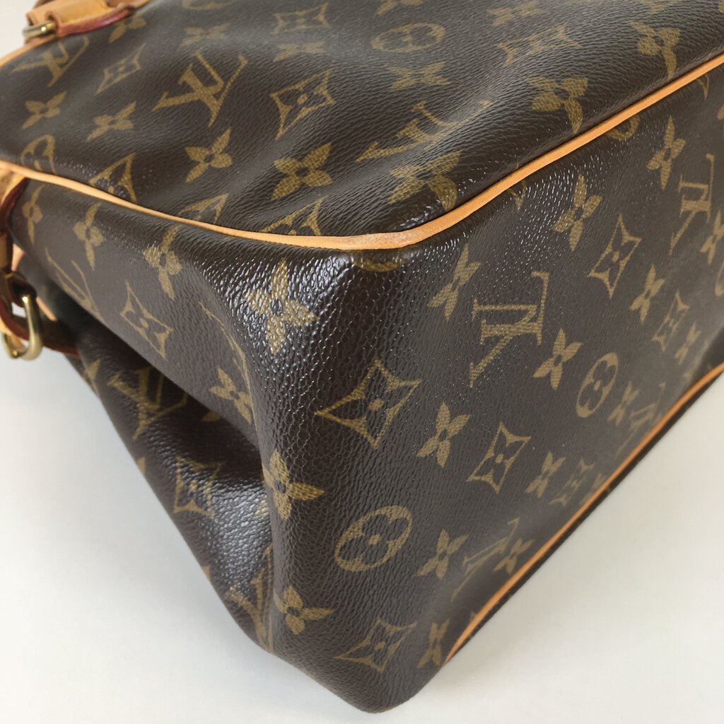 Louis Vuitton Batignolles PM