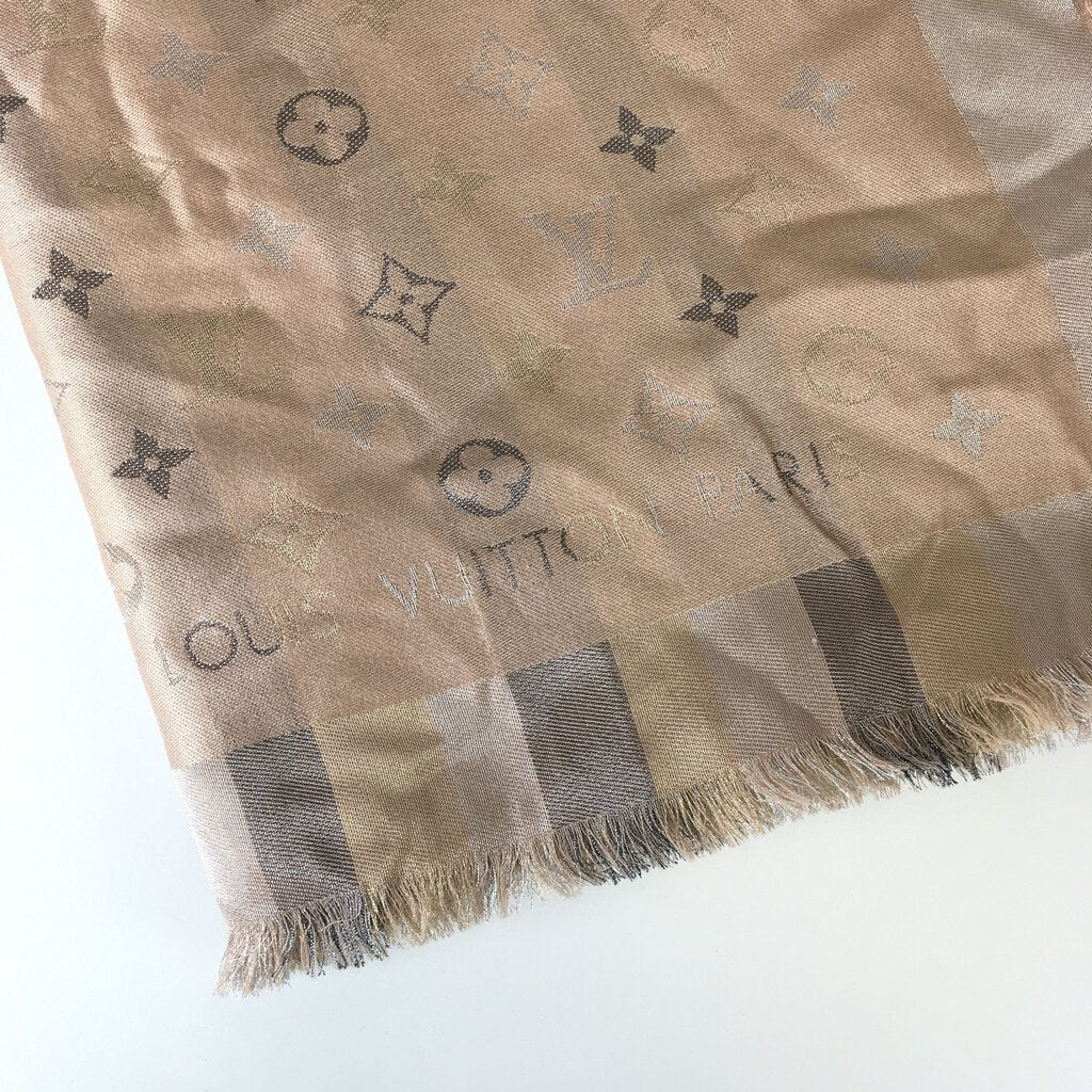 Louis Vuitton So Shine Shawl