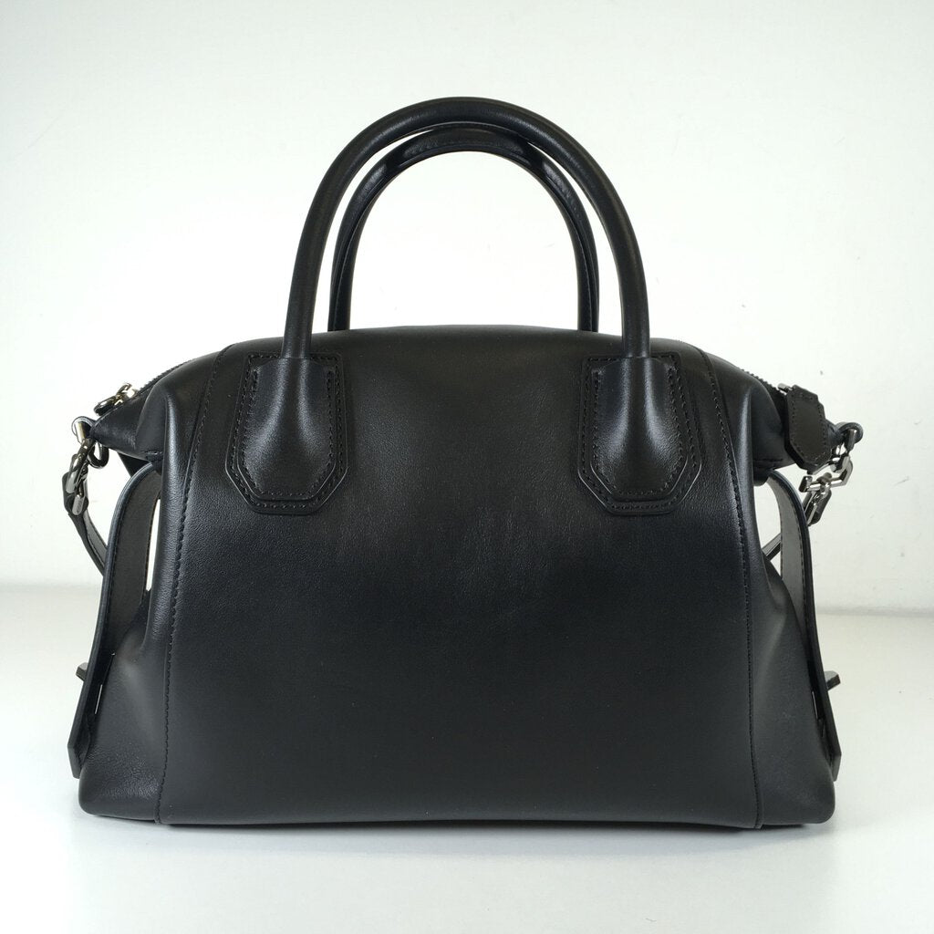 Givenchy Soft Antigona