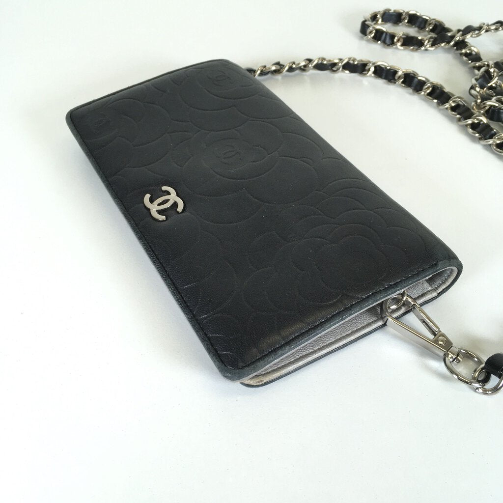 Chanel Camellia Wallet with Chain