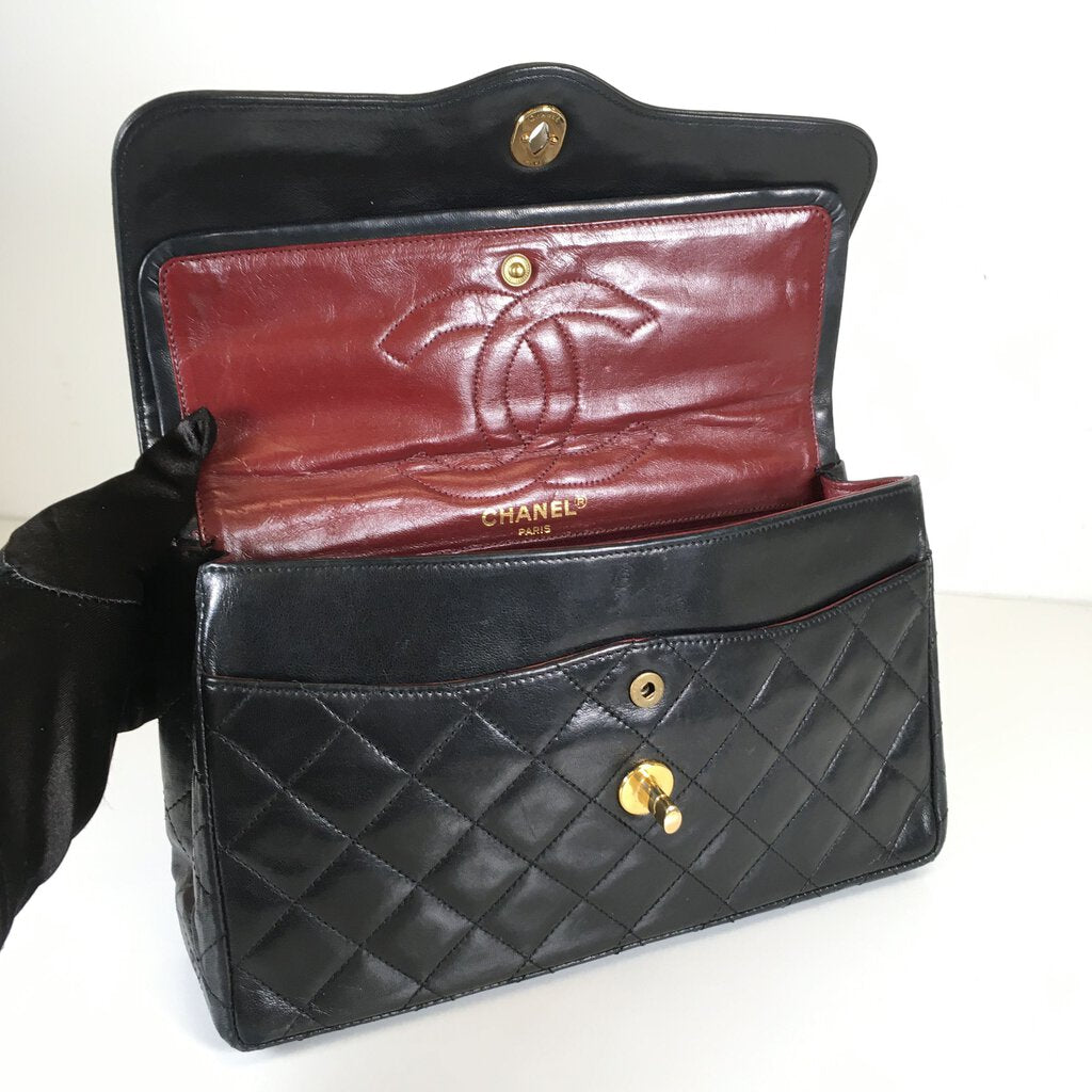 Chanel Vintage Matelasse Flap