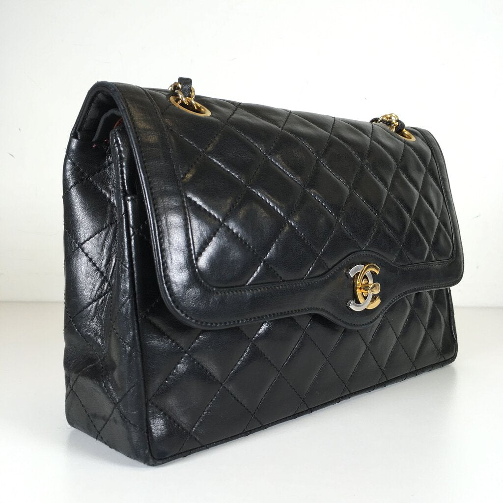 Chanel Vintage Matelasse Flap