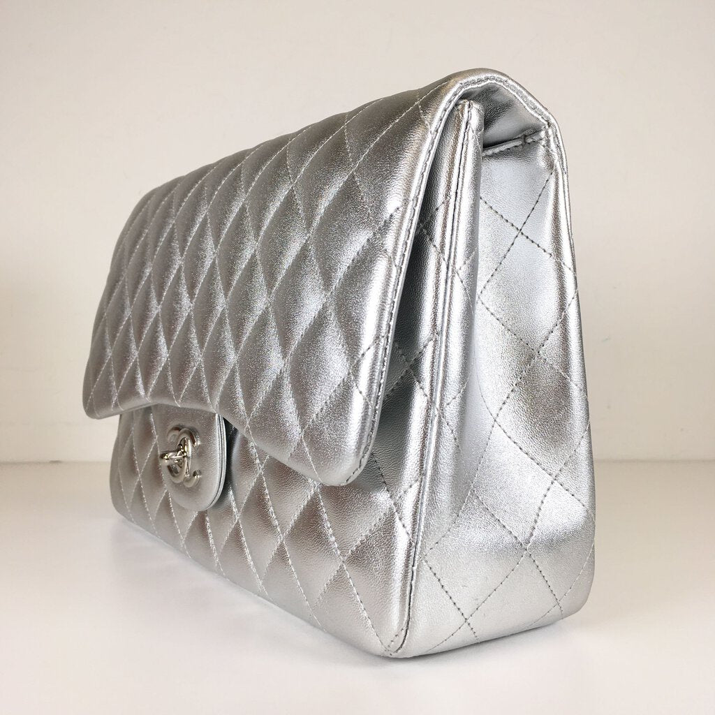 Chanel Jumbo Single Flap