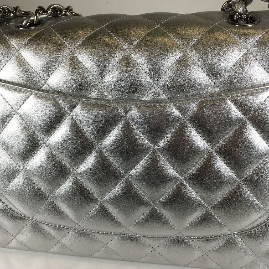 Chanel Jumbo Single Flap